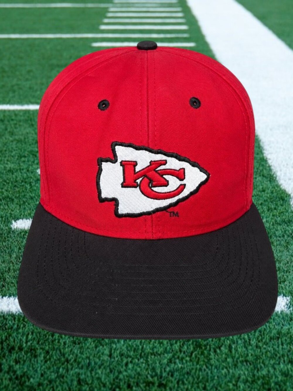 Vintage 90s Logo 7 Kansas City Chiefs NFL Football Red Black Snapback Cap Hat
